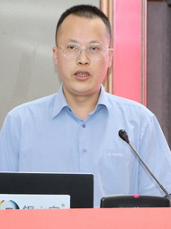 新疆八一鋼鐵股份有限公司營銷中心副總經理、營銷管理部總經理 黎芋江